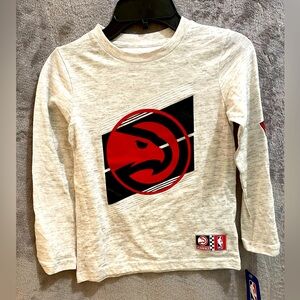 Atlanta Hawks Boys’ Longsleeve. Size 5/6